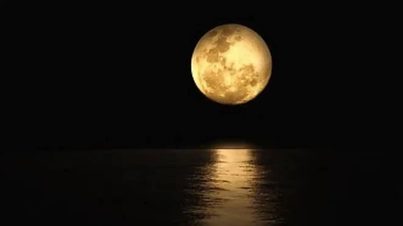 Photo of ¿Cómo afecta en el sueño de las personas la Luna llena?