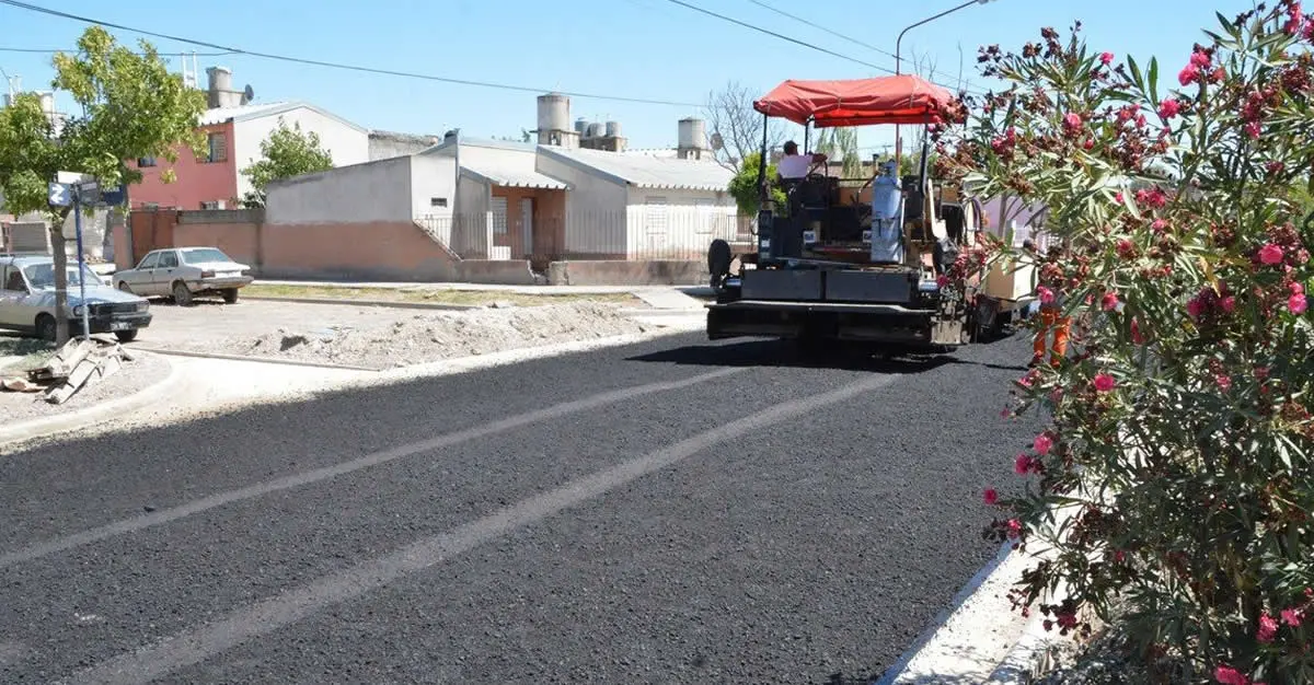 Photo of Pavimentarán 120 cuadras de asfalto en Viedma