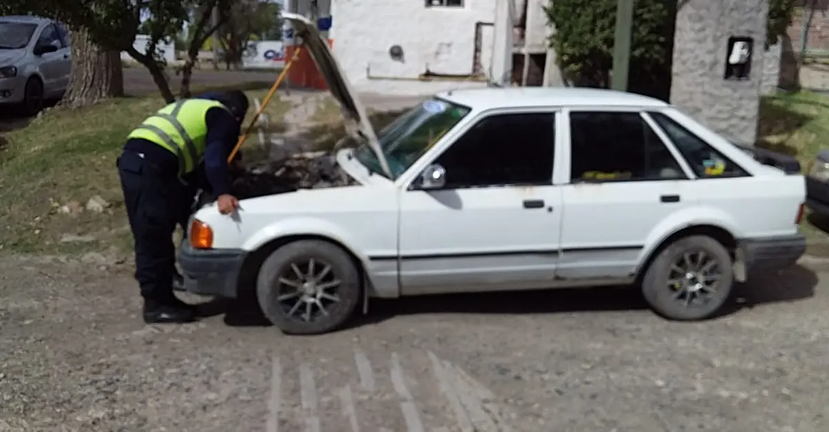 Photo of Policía de Río Colorado recupera vehículo con pedido de Santa Cruz