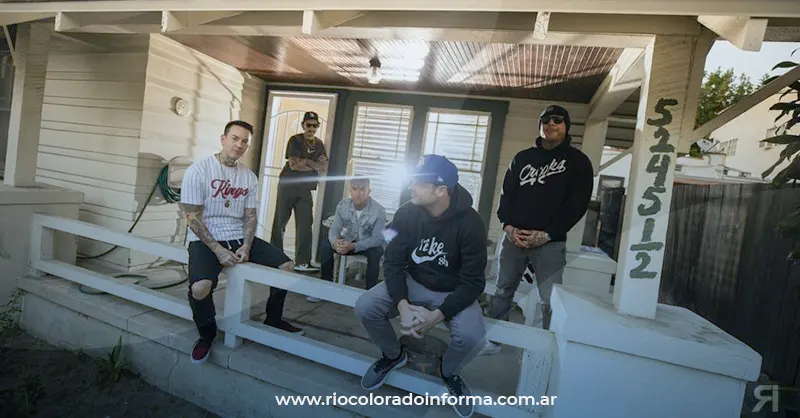 Photo of Hollywood Undead lanzó su esperado 8vo álbum de estudio  “Hotel Kalifornia”