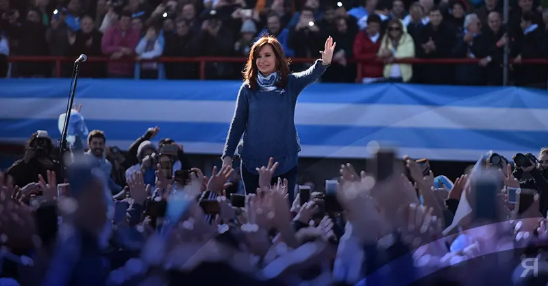 Photo of Lawfare: más de 500 intendentes respaldan a Cristina Kirchner