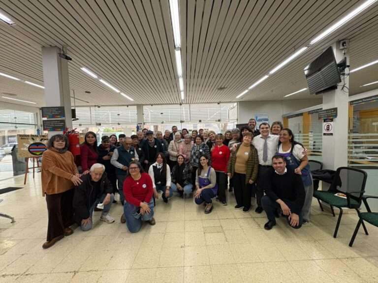 El programa de Adultos Mayores de Río Colorado fortaleció el espíritu cooperativo con la iniciativa “Raíces Cooperativas”