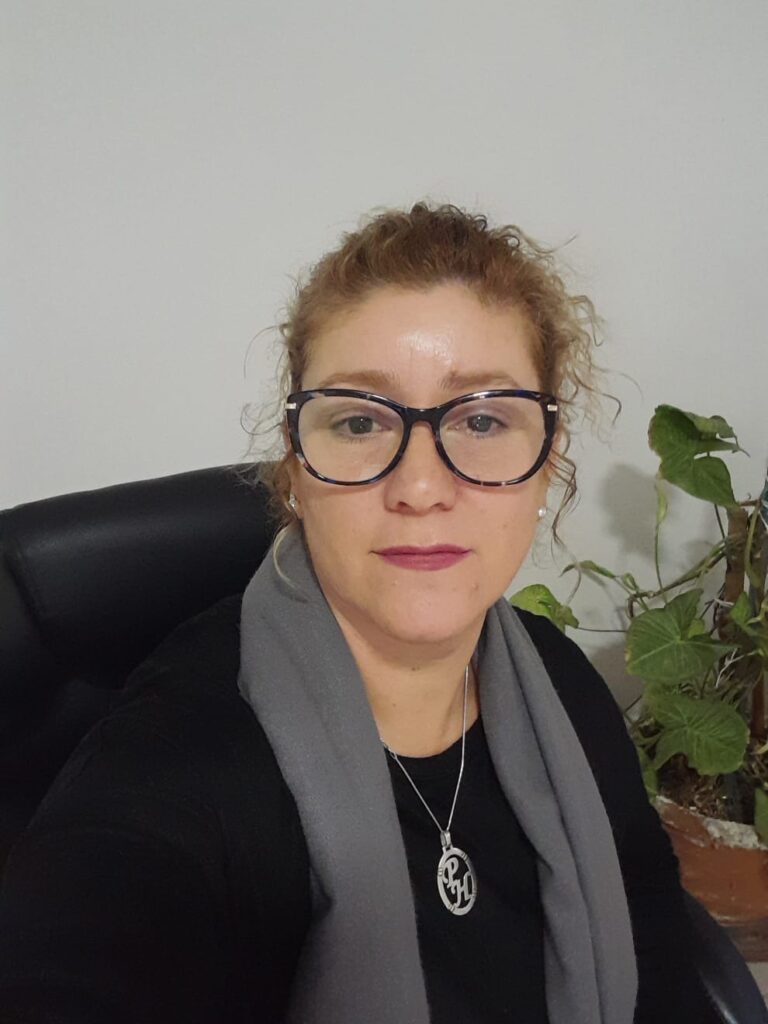 “La gente no se niega a pagar los servicios, simplemente no llega”
