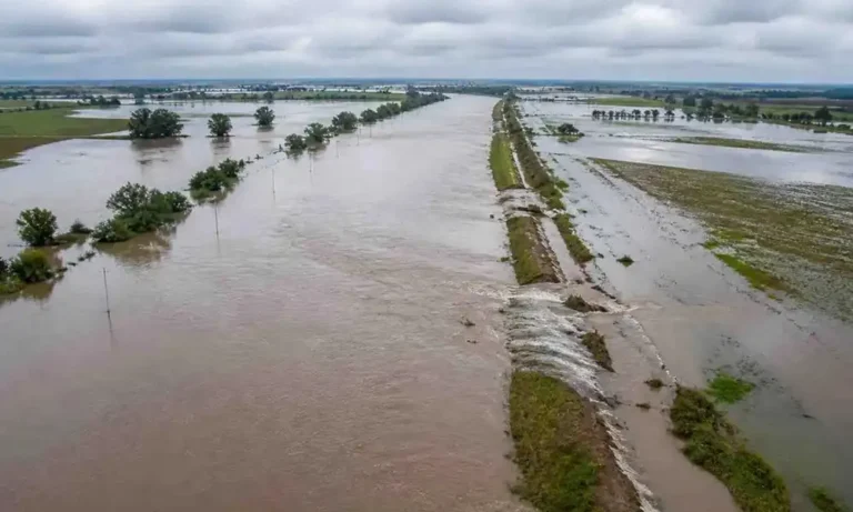 El Niño en Argentina: el Gobierno refuerza el monitoreo y prepara un operativo sanitario ante posibles inundaciones