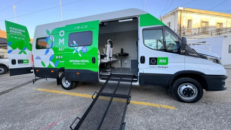 El Registro Civil Móvil llega a Río Colorado con trámites de DNI